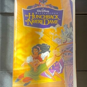 Disney The Hunchback of Notre Dame VHS